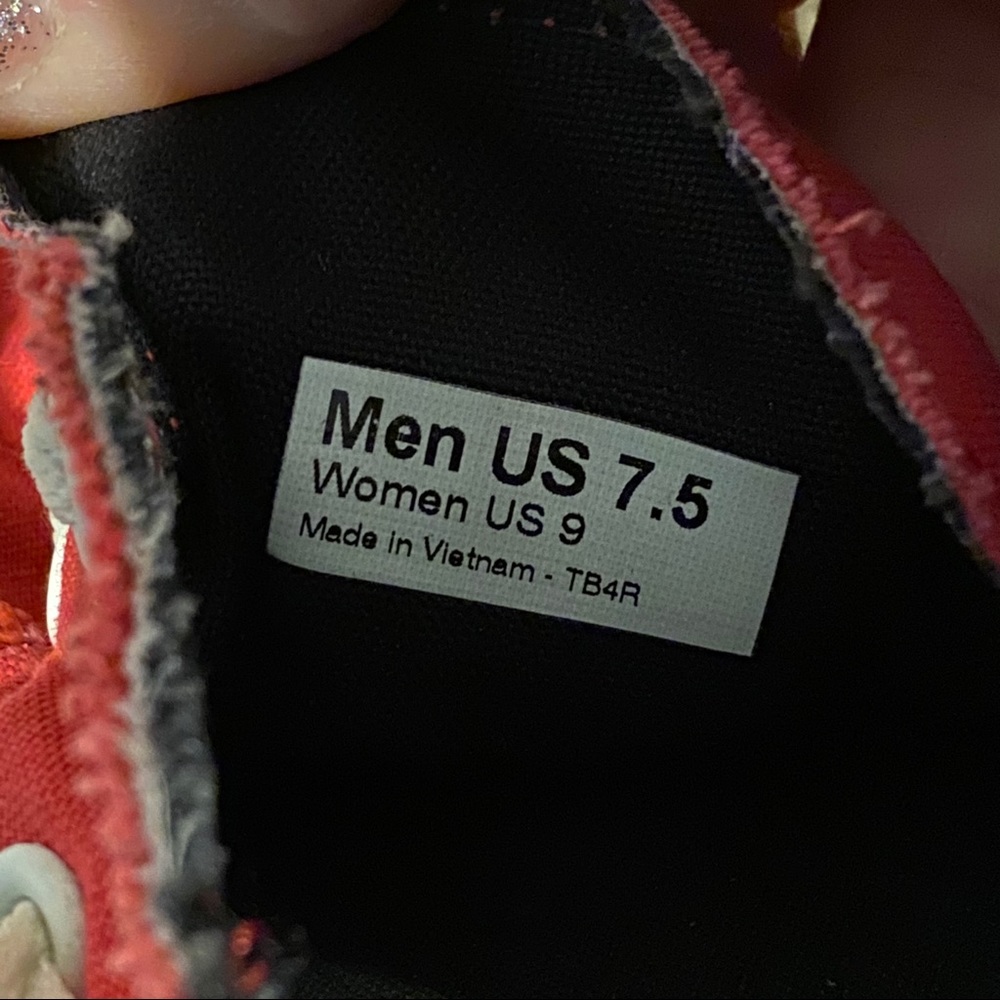 🌸Vans Sneakers🌸 - Picture 3 of 5